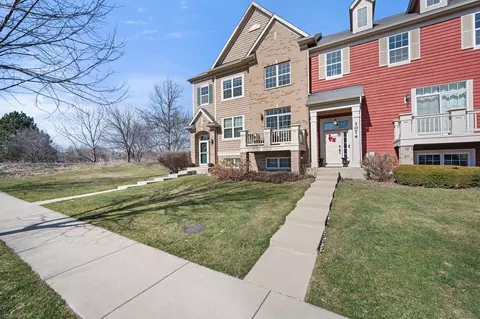 Exterior - 3076 Bridgeham St, Elgin, IL 60124 photo 2 of 6