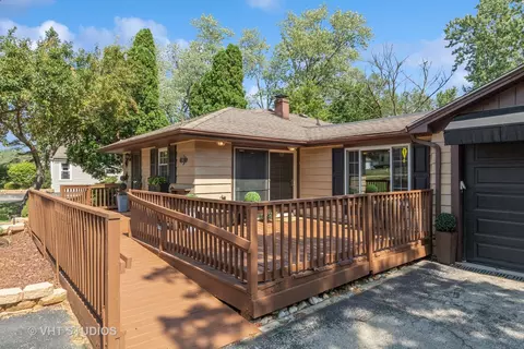 1325 S Main St, Algonquin, IL 60102 photo 4