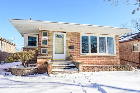 12763 S Loomis St, Calumet Park, IL 60827