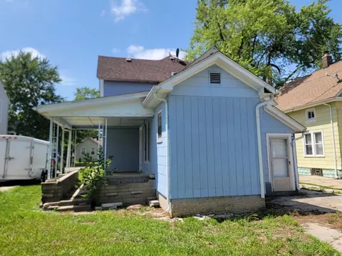 738 Watson St, Aurora, IL 60505 photo 3