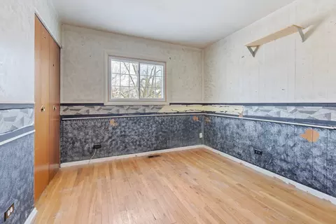 1950 Ashley Rd, Hoffman Estates, IL 60169 photo 12