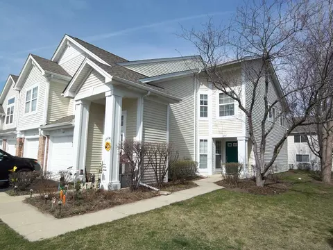1178 Hawthorne Ln, Elk Grove Village, IL 60007
