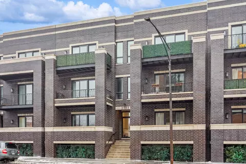 2755 W Lawrence Ave #2E, Chicago, IL 60625