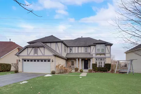 280 Southfield Dr, Vernon Hills, IL 60061
