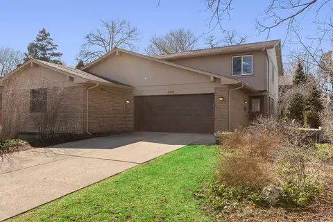 2400 Prairie Ave, Evanston, IL 60201