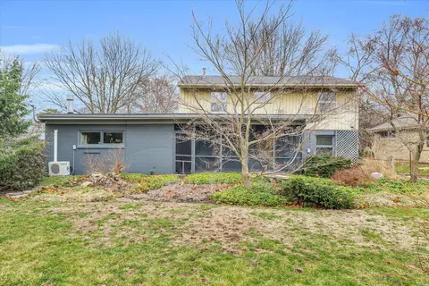 Exterior - 1513 Maplecrest Dr, Champaign, IL 61821 photo 10 of 13