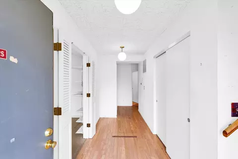 Entry Way - 1513 Maplecrest Dr, Champaign, IL 61821 photo 1 of 4
