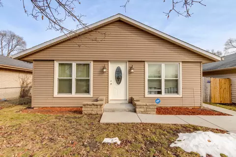 2013 Joanna Ave, Zion, IL 60099