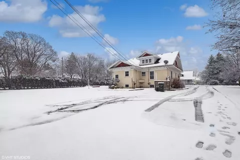 32 E Maple Ave, Roselle, IL 60172 photo 17