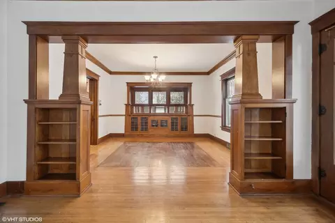 32 E Maple Ave, Roselle, IL 60172 photo 7