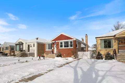 8920 W Forestview Dr, North Riverside, IL 60546 photo 2