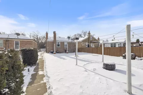 8920 W Forestview Dr, North Riverside, IL 60546 photo 27