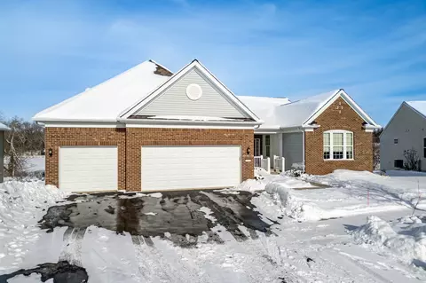 3510 Melody St, Mundelein, IL 60060
