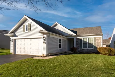 12421 Russet Ln, Huntley, IL 60142