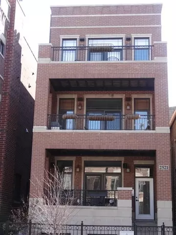 2521 N Southport Ave #3, Chicago, IL 60614