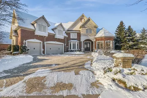 1872 Royal Birkdale Dr, Vernon Hills, IL 60061