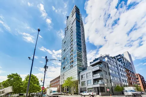 510 W Erie St #1105, Chicago, IL 60654