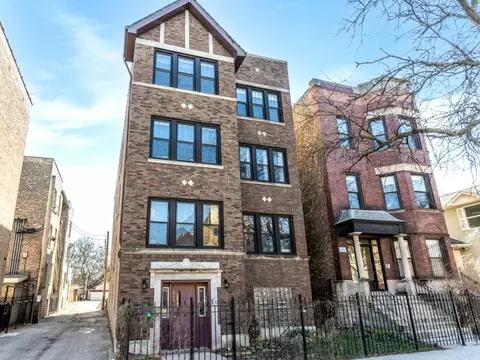 2121 N Kedzie Blvd #1W, Chicago, IL 60647
