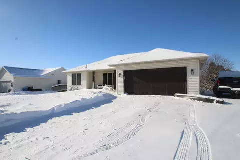 322 N Kerch St N, Brooklyn, WI 53521