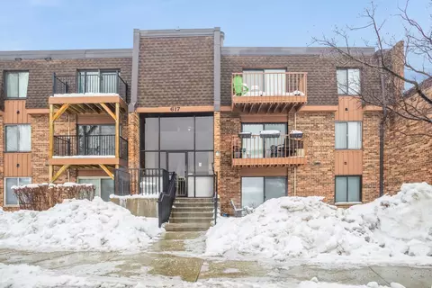 617 Limerick Ln #3D, Schaumburg, IL 60193
