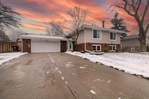 1607 Erin Dr, Normal, IL 61761 photo 46