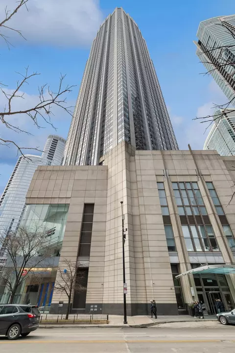 512 N Mcclurg Ct #5601-02, Chicago, IL 60611