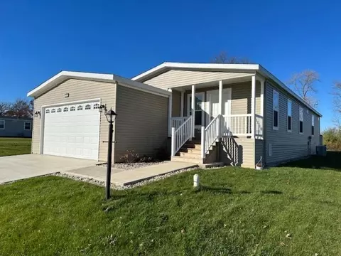 19900 128th St #330, Bristol, WI 53104