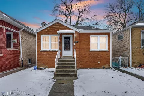1545 Highland Ave, Berwyn, IL 60402