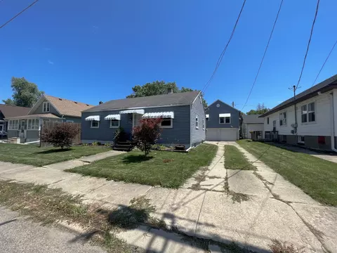 636 Cornell St, Ottawa, IL 61350