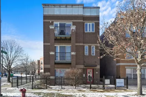 1270 S Blue Island Ave #301, Chicago, IL 60608