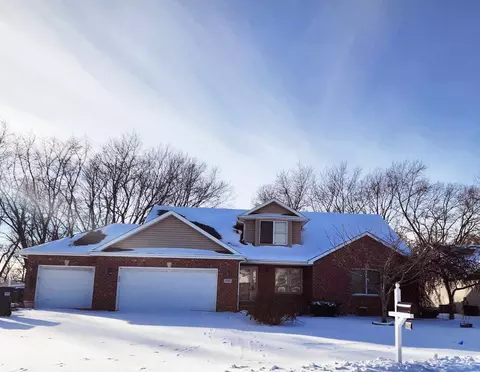 539 Hollyberry Ln, Bourbonnais, IL 60914