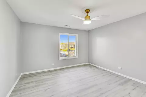 4704 Euclid Ave #2A, Rolling Meadows, IL 60008 photo 14