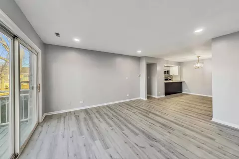4704 Euclid Ave #2A, Rolling Meadows, IL 60008 photo 6