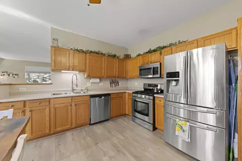 24096 Pear Tree Cir #0, Plainfield, IL 60585 photo 7