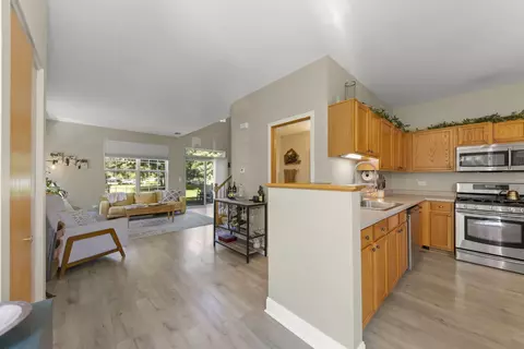24096 Pear Tree Cir #0, Plainfield, IL 60585 photo 5