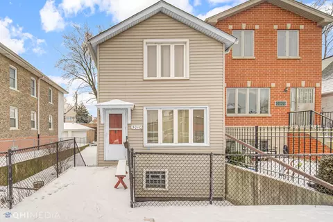 3010 S Loomis St, Chicago, IL 60608