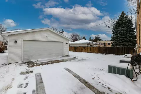 1789 Spruce Ave, Des Plaines, IL 60018 photo 39
