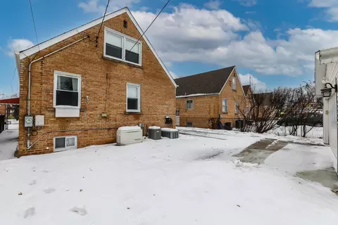 1789 Spruce Ave, Des Plaines, IL 60018 photo 37