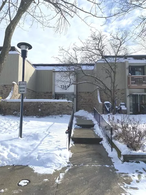 7363 Grand Ave #CC-205, Downers Grove, IL 60516
