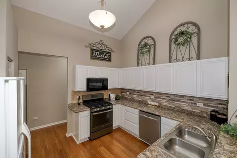 716 Littleton Trl #716, Elgin, IL 60120 photo 7