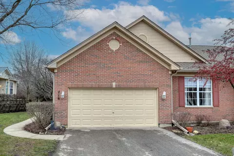 716 Littleton Trl #716, Elgin, IL 60120