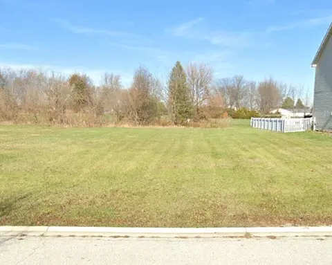 301 Pine St, Beecher, IL 60401