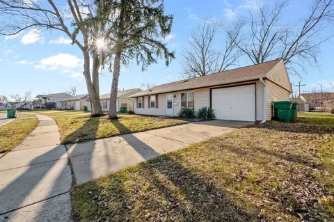 428 Berkshire Ave, Romeoville, IL 60446