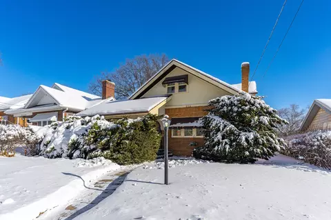 404 Shaw St, Rockford, IL 61104