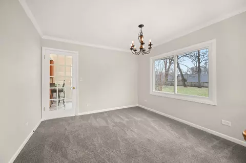 36 W805 Wildmere Dr, Elgin, IL 60123 photo 9