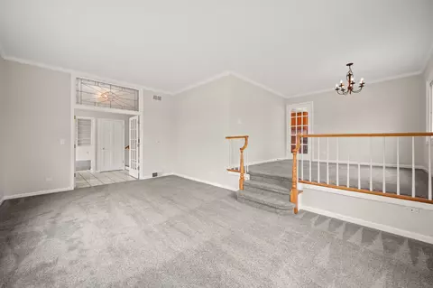 36 W805 Wildmere Dr, Elgin, IL 60123 photo 8