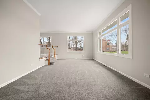 36 W805 Wildmere Dr, Elgin, IL 60123 photo 7