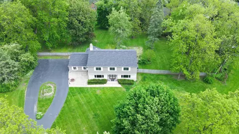 36 W805 Wildmere Dr, Elgin, IL 60123 photo 3