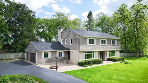 36 W805 Wildmere Dr, Elgin, IL 60123