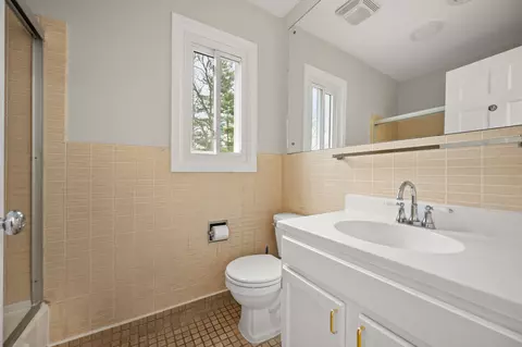 36 W805 Wildmere Dr, Elgin, IL 60123 photo 36